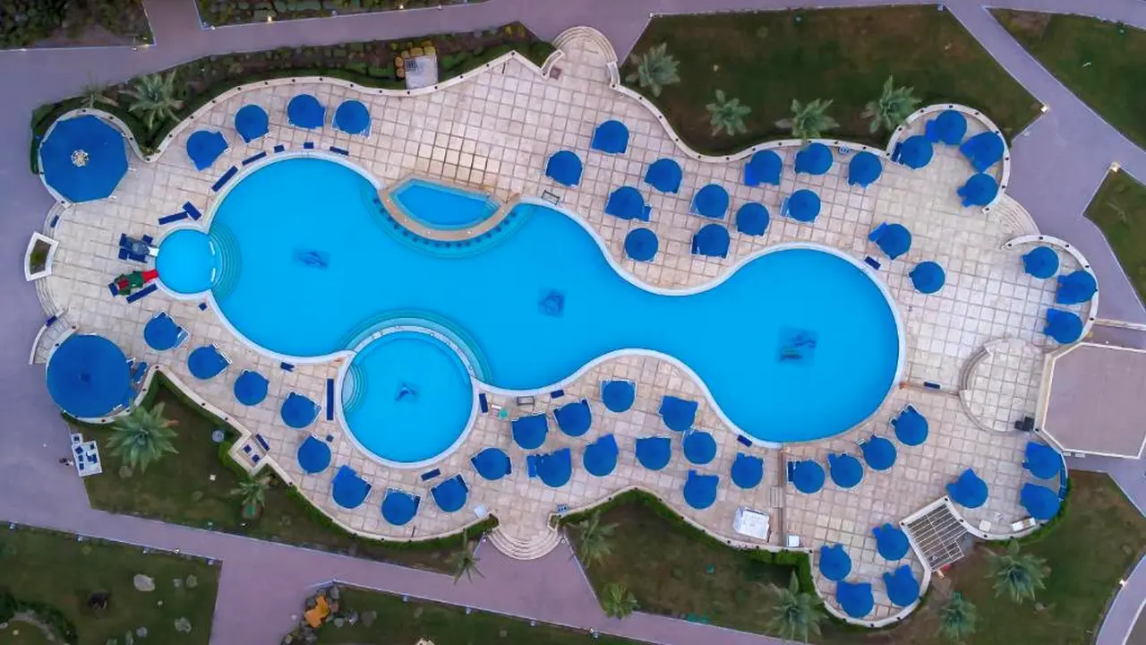 الفندق أمواج بيتش كلوب أبو سوما - سوما باي